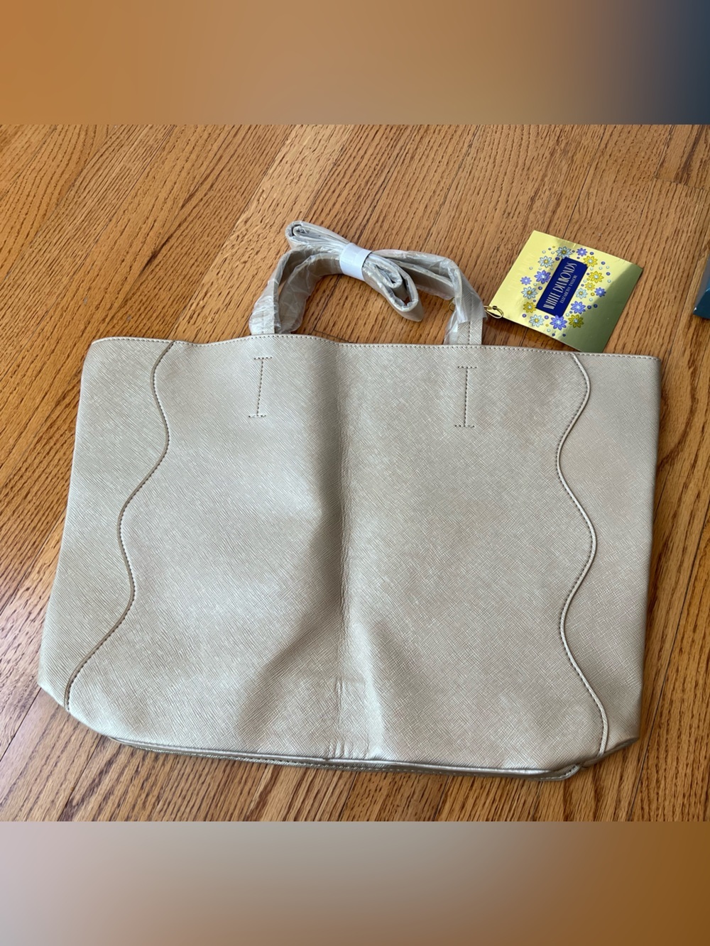 Source Unknown Metallic Champagne Tote Bag Brand New
